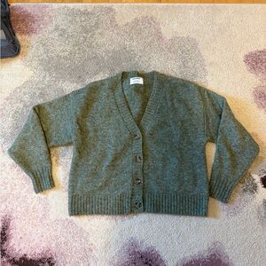 Old Navy green cardigan size s